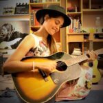 Bindu Madhavi Instagram - Talking about music is like dancing about architecture...... 🎸🎻🎷🥁