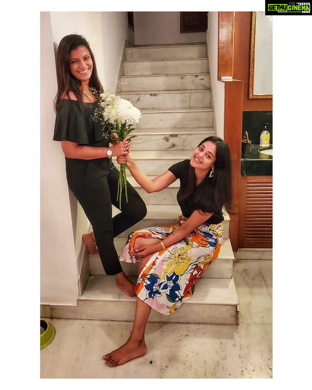 Bindu Madhavi Instagram - Happy bday to the kind, understanding and the most optimistic girl that I know....... joy and happiness for the years to come ❤️🤗🤗 @varusarathkumar