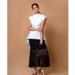 Bindu Madhavi Instagram - Outfit - @Priyanka_Gangwal_Official H + M - Choden at @Page3SalonHyderabad_Official Photography - @M3_Foto Stylist - @designbyblueprint @blueprint_by_navya_divya