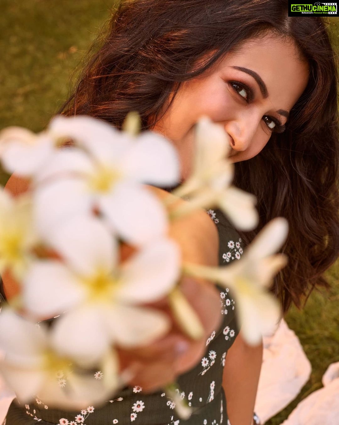 Catherine Tresa - 152.1K Likes - Most Liked Instagram Photos