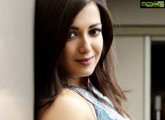 Catherine Tresa Instagram - Was just thinking about how quickly my week zoomed by and how it's already the weekend 🤷🏻‍♀️. Not that I'm complaining 😁. How was your week? @arunprasath_photography
