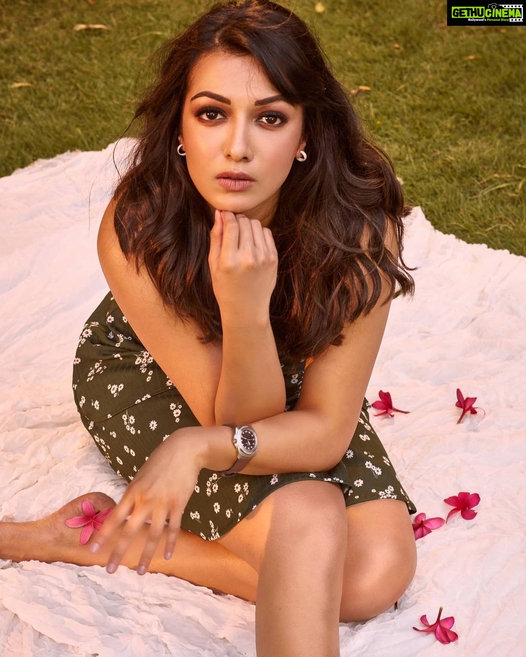 Catherine Tresa - 152.1K Likes - Most Liked Instagram Photos