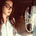 Catherine Tresa Instagram - Putting my voice to good use☺️😋. #dubbing #WorldFamousLover #WFLONFEB14 #wflteaseronjan3rd