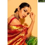 Catherine Tresa Instagram - 🧡
