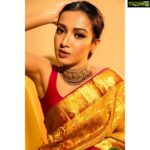 Catherine Tresa Instagram - What's everyone up to this fine Saturday?