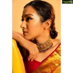 Catherine Tresa Instagram - Jewelry by @jatinmorjewels Hair, makeup and styled by @sandysartistry Captured by @artem.enterprise