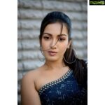 Catherine Tresa Instagram - An under 5 minute set of bursts with @kiransaphotography. #aruvamfromoct11th