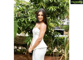 Catherine Tresa Instagram - 🌳🌳🌴
