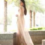 Catherine Tresa Instagram - Leaving a trail.... #daylightphotography #itshotoutside