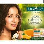 Catherine Tresa Instagram - Let’s start the new season with new @palmoliveindia facial bar enriched with fruit oil and natural extracts. Let me know how are you taking care of yourself this season. #GlowNaturally this pongal #PalmoliveFacialBar @palmoliveindia #palmolivegirl