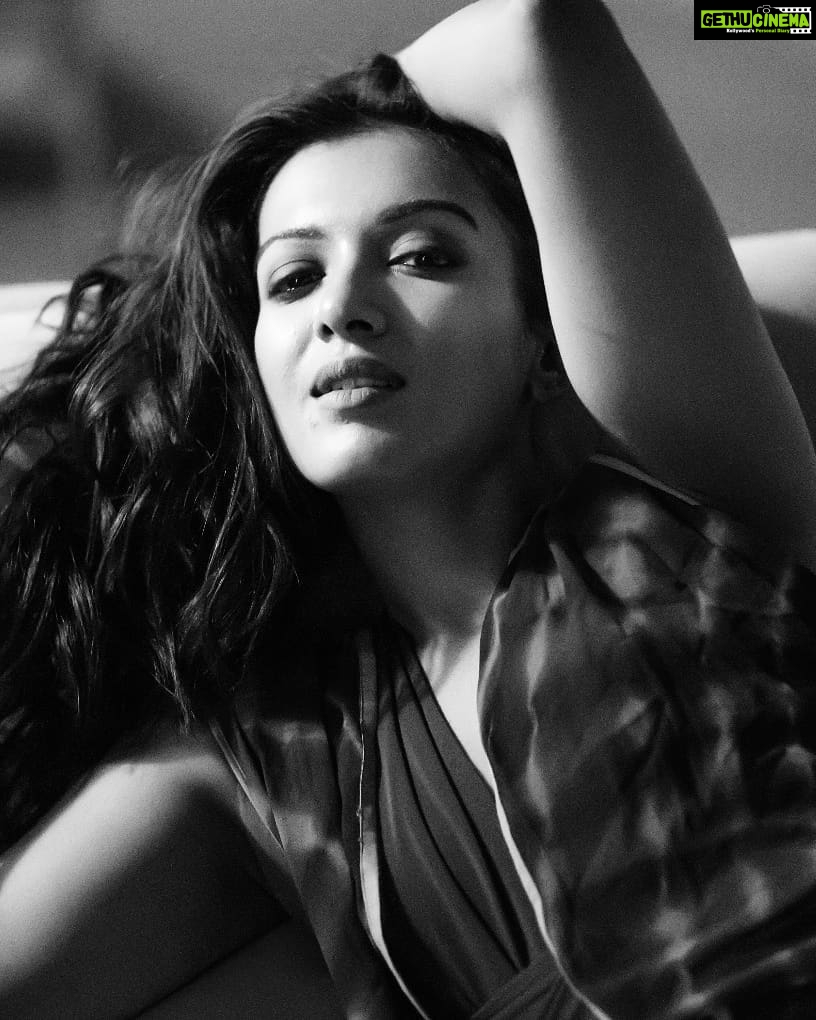 Catherine Tresa Instagram - Here is me thanking all the wonderful people who've made my day so special. It's amazing how much we learn and grow in a year and I'm looking forward to the next. All my love to everyone who has been part of my journey so far. Big hugs🤗🤗 @sherlylopez27