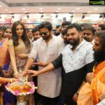 Catherine Tresa Instagram - Had a great time at the launch of KLM fashion mall in Rajahmundry. Congratulations Kalyan and more success to you!! Keep loving more!! @jetpanja