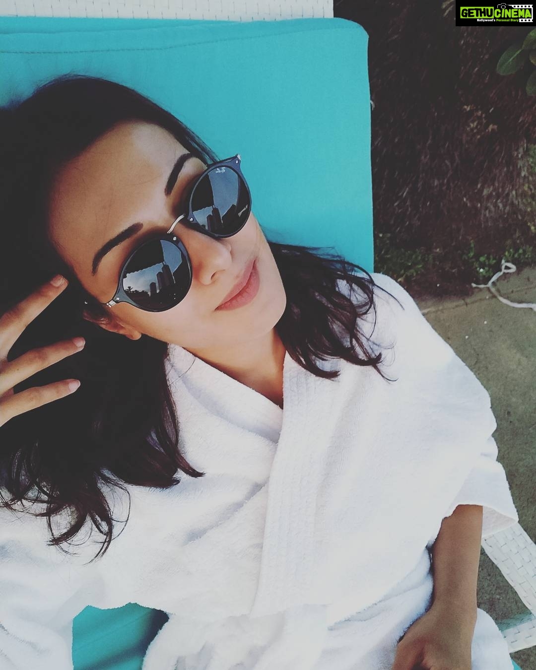 Catherine Tresa Instagram - The last weekend of the yearπ. I hope you guys have a brilliant time. Love always πππ