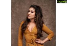 Catherine Tresa Instagram - Boots boots baby 😍!! @sandysartistry @kalyanyasaswi