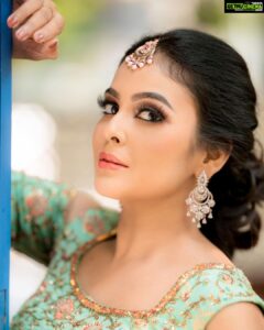 Chandini Tamilarasan Instagram - 😍😍 📸- @camerasenthil Muah - @jeevitha.mua ❤️ Styled by @indu_ig @stylewithig Outfit @adhiktha_by_sn Assisted by @wildest_dreams_boi_ @saranyajeevan10