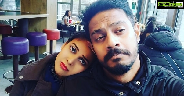 Chandini Tamilarasan Instagram - Goofy Us 😜.. #throwback to one hell of a holiday with my baby 🥰😘.. #memories #hubster #missyou