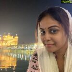 Chandini Tamilarasan Instagram - This place is like heaven on earth , pure bliss . The gurbani narrated here gives a lot of peace to your mind and soul. No words can express the feeling you get here . A must visit . #goldentemple #goldentempleamritsar #spiritual #solotravel #favplace #amritsar #bestdays #muchneededbreak Golden Temple