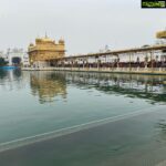 Chandini Tamilarasan Instagram - This place is like heaven on earth , pure bliss . The gurbani narrated here gives a lot of peace to your mind and soul. No words can express the feeling you get here . A must visit . #goldentemple #goldentempleamritsar #spiritual #solotravel #favplace #amritsar #bestdays #muchneededbreak Golden Temple