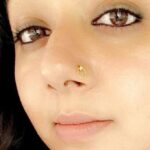 Chandra Lakshman Instagram – #feelgoodfriday #lovefornosepins #kajalmyfavouritecosmetic #fridayselfie #summer