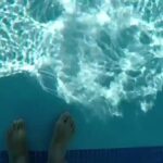 Chandra Lakshman Instagram – 😍😵🤓 woah!!!
The ‘Sky Pool’ on the 40th floor of the building overlooks the Houston city and is extended 10 feet beyond the edge of the building. That’s like swimming in the sky with a bird’s eye view of the city.!!