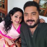 Chandra Lakshman Instagram - @vinumohan_actor collaborating after 2 decades💖💖 #moongirl #buddies #brother #actor #tamilactress #malayalamactress #teluguactress #films #television Kochi, India