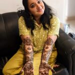 Chandra Lakshman Instagram – Throwback to bridal henna done for @chandlight.iyer 

.
.
.
.
.
.
.
.
#bride #weddingbells #celebrityhenna Kochi, India