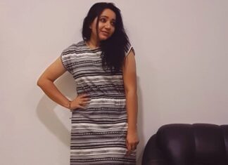 Chandra Lakshman Instagram - Keep your heels,head and standards HIGH⬆️ #moongirl #lifeisbeautiful #swanthamsujata #suryatv #womenempowerment #actor #tamilactress #malayalamactress #teluguactress #films #television Kochi, India