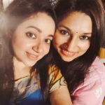 Chandra Lakshman Instagram - #funday with my baalyakaala sakhi @shikhaelizabeth 😘😘😘 #moongirl #memories #chaddibuddies #childhood