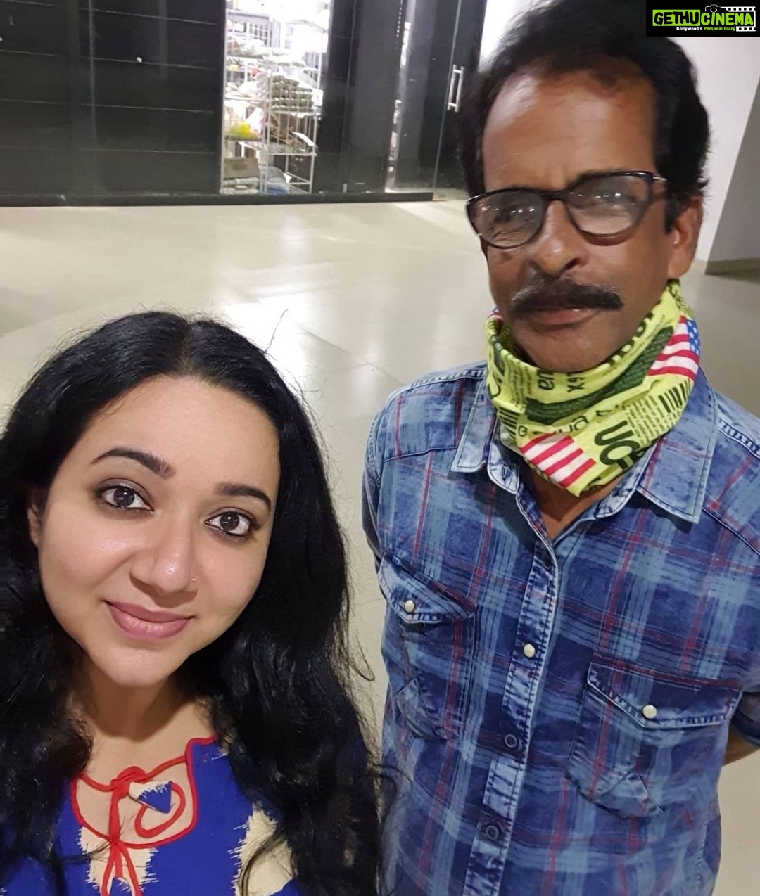 Chandra Lakshman Instagram - Meet the man behind the amazing frames and shots of @swanthamsujathaofficial - - Our very own Pushpan Chetan @pushpandivakaran. The youngster of our team.. Never tired and always ready for the next shot. I have had the opportunity to work with Chetan many times for various projects and so so happy to be working now after a decade..๐ #moongirl #swanthamsujata #cinematographer #behindthelens #malayalamserial #kochi Kochi, India