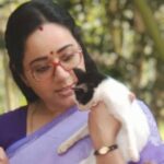 Chandra Lakshman Instagram – 💖
#moongirl #catsoﬁnstagram #dogsandcats #swanthamsujata #onlocation #spectacle #lotd