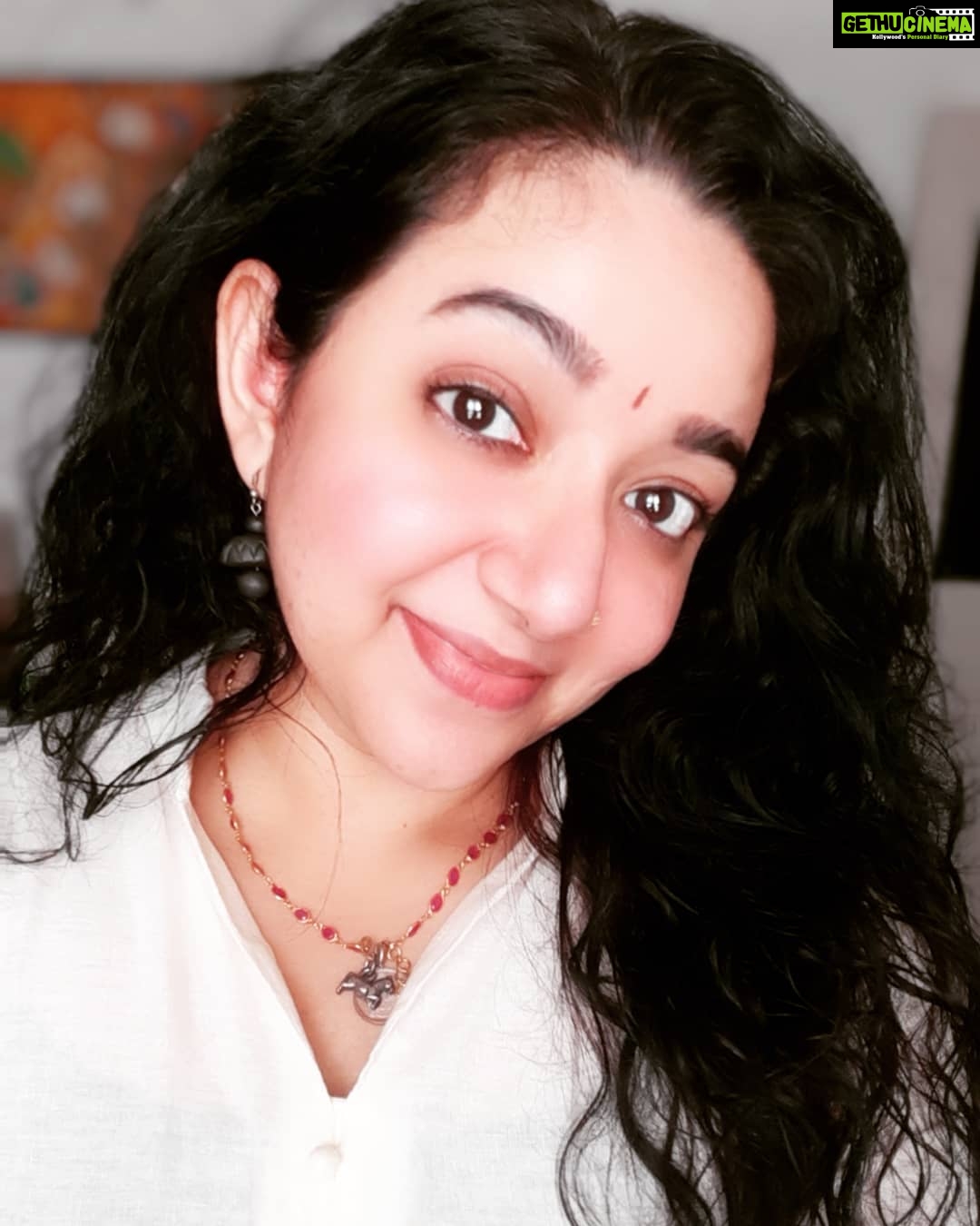 Chandra Lakshman Instagram - 💝 #moongirl #festivevibes #onamfromhome #staysafe #love Chennai, India