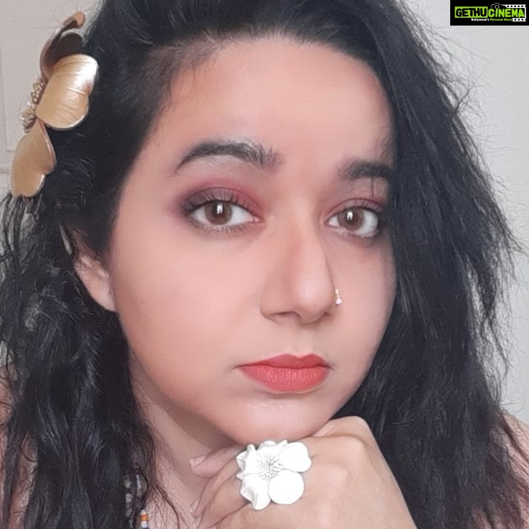 Chandra Lakshman Instagram - Bloom where you are planted💜 #moongirl #selflove #photographylovers #photoshoot #hairandmakeup #actor #tamilactress #malayalamactress #teluguactress #films #television