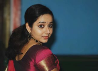 Chandra Lakshman Instagram - Looking back at those beautiful memories that are gonna inspire and lead my way ahead..🥰 #moongirl #blessed #love #spreadlove #positivity #goodthoughts #goodactions #stayhappy #smile #abundance #actor #tamilactress #malayalamactress #teluguactress #films #television Chennai, India