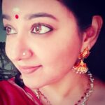 Chandra Lakshman Instagram - The tamizh ponnu that i am..💕 #moongirl #smile #lifeisbeautiful #love #sareelove #traditional #favouritelook #actor #tamilactress #malayalamactress #teluguactress #films #television