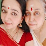 Chandra Lakshman Instagram - Pongal feels with pretty mommy @lakshmanmalathy 🤗 😘 #moongirl #festive #pongal2020 #wishesandprayers #lifeisbeautiful #blessed