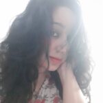Chandra Lakshman Instagram - Peek-a-boo.. 💕 #moongirl #smile #lifeisbeautiful #love #thelanguageoflife #itsallgood #happydays