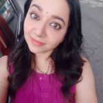 Chandra Lakshman Instagram - Pack up face 😁 #moongirl #ootd #shootmode #shootdiaries #actorlife #blessed #friyay #tamilactress #malayalamactress #teluguactress #films #television #advertisement