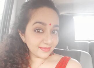 Chandra Lakshman Instagram - Those curls and the happy me😍💫
