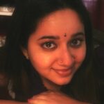Chandra Lakshman Instagram - Sometimes the most bravest thing you can do is SMILE and move on..😊 #moongirl #strongheart #smile #lifeisbeautiful