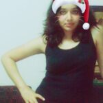 Chandra Lakshman Instagram – Merry Christmas!! 🎅💝🎁🎊🎉
#moongirl #Christmas #timetobemerry