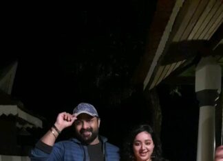 Chandra Lakshman Instagram - Very late in the trend but loving it.. With #achayan @tosh.christy #moongirl #justforlaughs #instareels #naattu Kanjippadom. കഞ്ഞിപ്പാടം