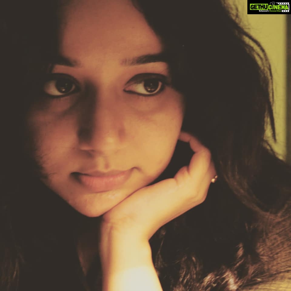 Chandra Lakshman Instagram - #moongirl #photooftheday #justposing