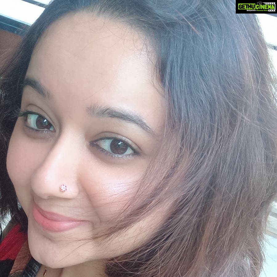 Chandra Lakshman Instagram - #moongirl #saturdayfunday #weekendvibes #movienoon #breezychennai