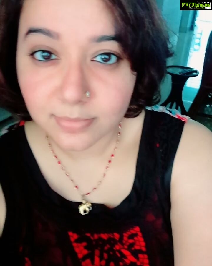 Chandra Lakshman Instagram - Celebrating the Woman in me and around me by lending and accepting love and support..Sometimes just listening is all that is needed..💟 #moongirl #womensday #womanhood #positivevibes
