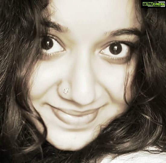Chandra Lakshman Instagram - There is no such thing as a perfect person,but one's heart can have a perfect intention π #moongirl #abrandnewday #positivevibes #lifeisbeautiful #likeafestival #calm #likeitthisway #instalike #hope #faithful #awesome #thankful #believe #instapic #bestoftheday #nomakeup #justme