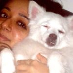 Chandra Lakshman Instagram - This is bliss for me.. Yey!😍🐕I guess her's too #angels #dogsareagirlsbestfriend #ourqueen #chakku