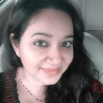 Chandra Lakshman Instagram – The quintessential selfie in the morning when you are off for work..📷😝
A quick pic is like a reminder to our inner being and telling it ”you are ready to face this beautiful world with a whole of beautiful people doing a whole lot of beautiful things”
#lifeisbeautiful #chennai #workmode #ilovelipstick💄😛 #expressions