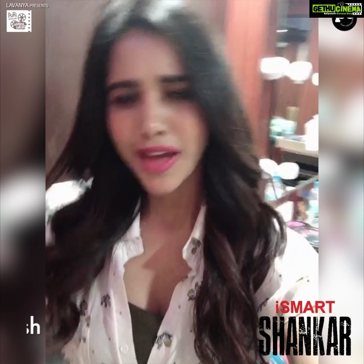 Charmy Kaur Instagram - iSmart Hyderabadi @nabhanatesh is super excited for the launch of #iSmartShankarTrailer! Are you all excited ? 2hours to go.. #iSmartShankar @ram_pothineni @purijagannadh @nidhhiagerwal @satyadevoffl @PuriConnects #ManiSharma #PCfilm