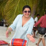 Charmy Kaur Instagram - Me 👆🏻 after seeing the super success of all our 4 songs from #ismartshankar 😁😁😁😁🥳🤗💃🏻🥰😂😂 #producer #entrepreneur #films @purijagannadh @ram_pothineni @puriconnects #PCfilm #sunday #weekend