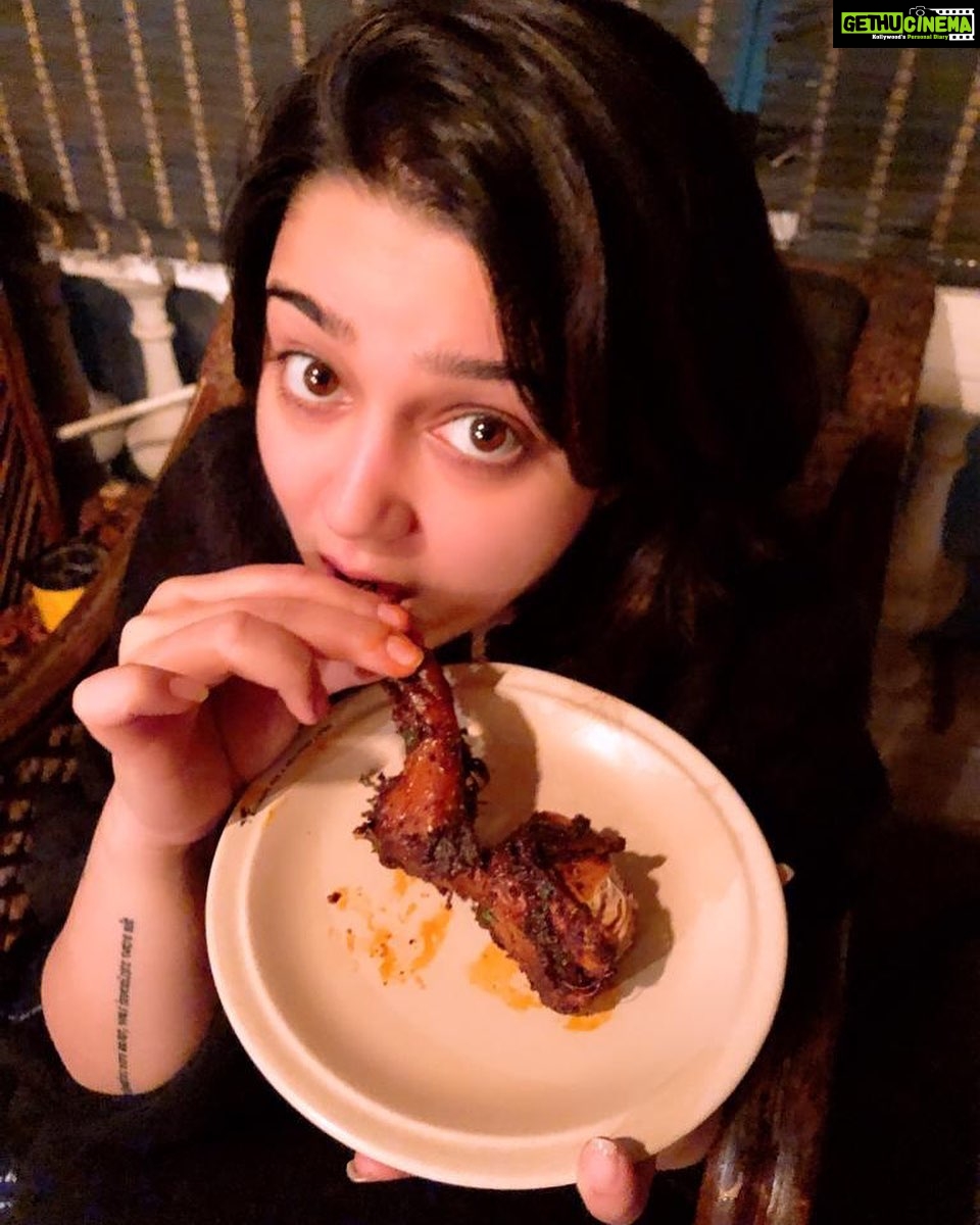 Charmy Kaur Instagram - If we date , I wonβt cheat on u , I ll only steal ur food ππ #food #foodporn ππ